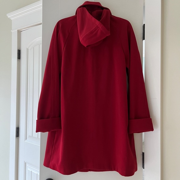 London Fog Red Trench Rain Coat with Hood New without tags Small - Picture 6 of 12